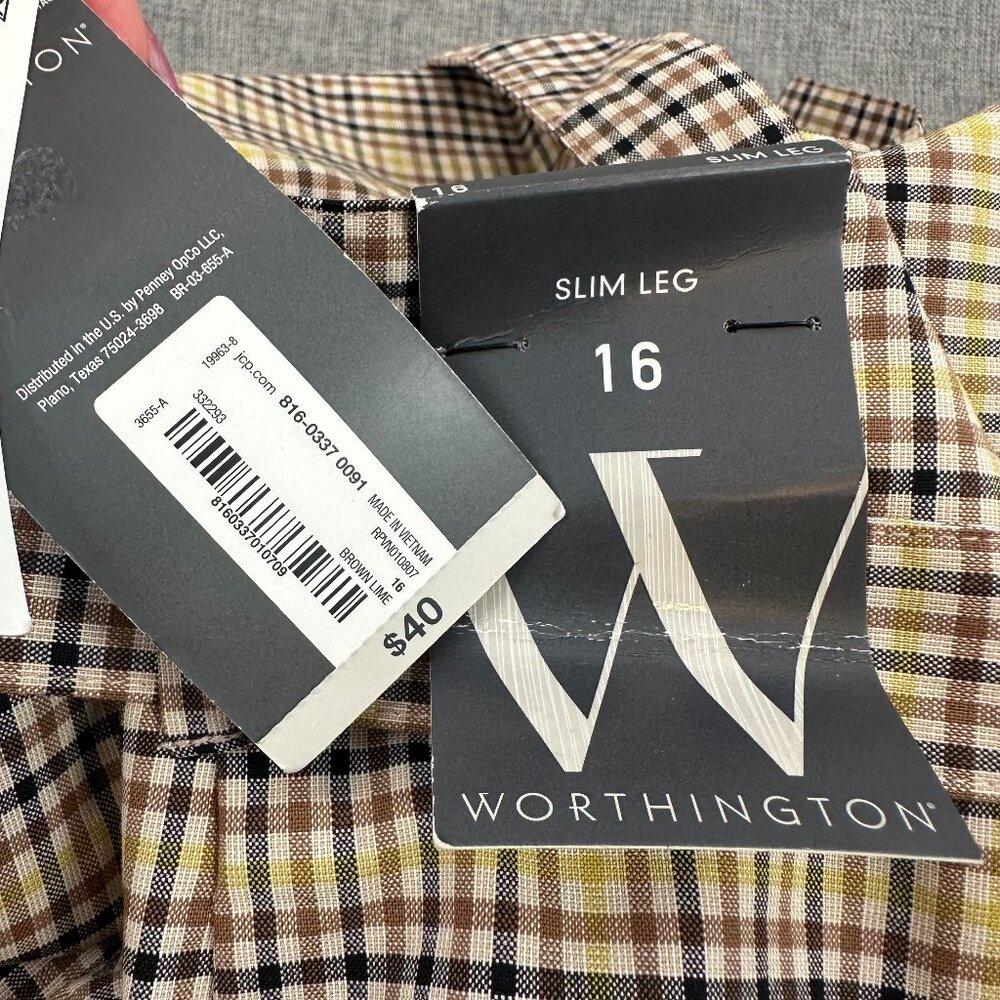 New! Worthington Plaid Shorts High Waisted Belted Pleated Sz 16 MSRP: $40 Tan .. - Picture 3 of 12